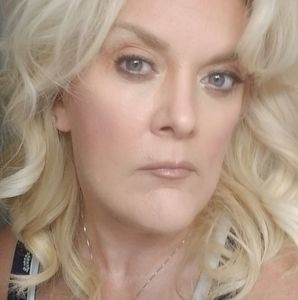 Meet your Posher, Fergie